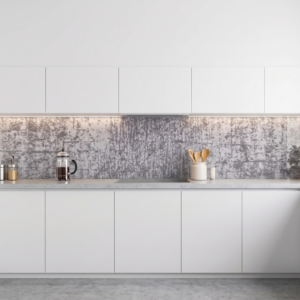 Cuisine moderne blanche avec crédence texturée grise