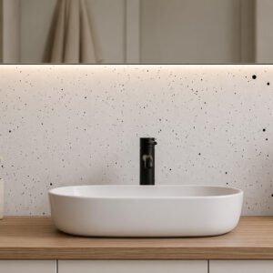 credence VASQUE---MOUCHETE---TACHE-NOIR-SUR-BLANC